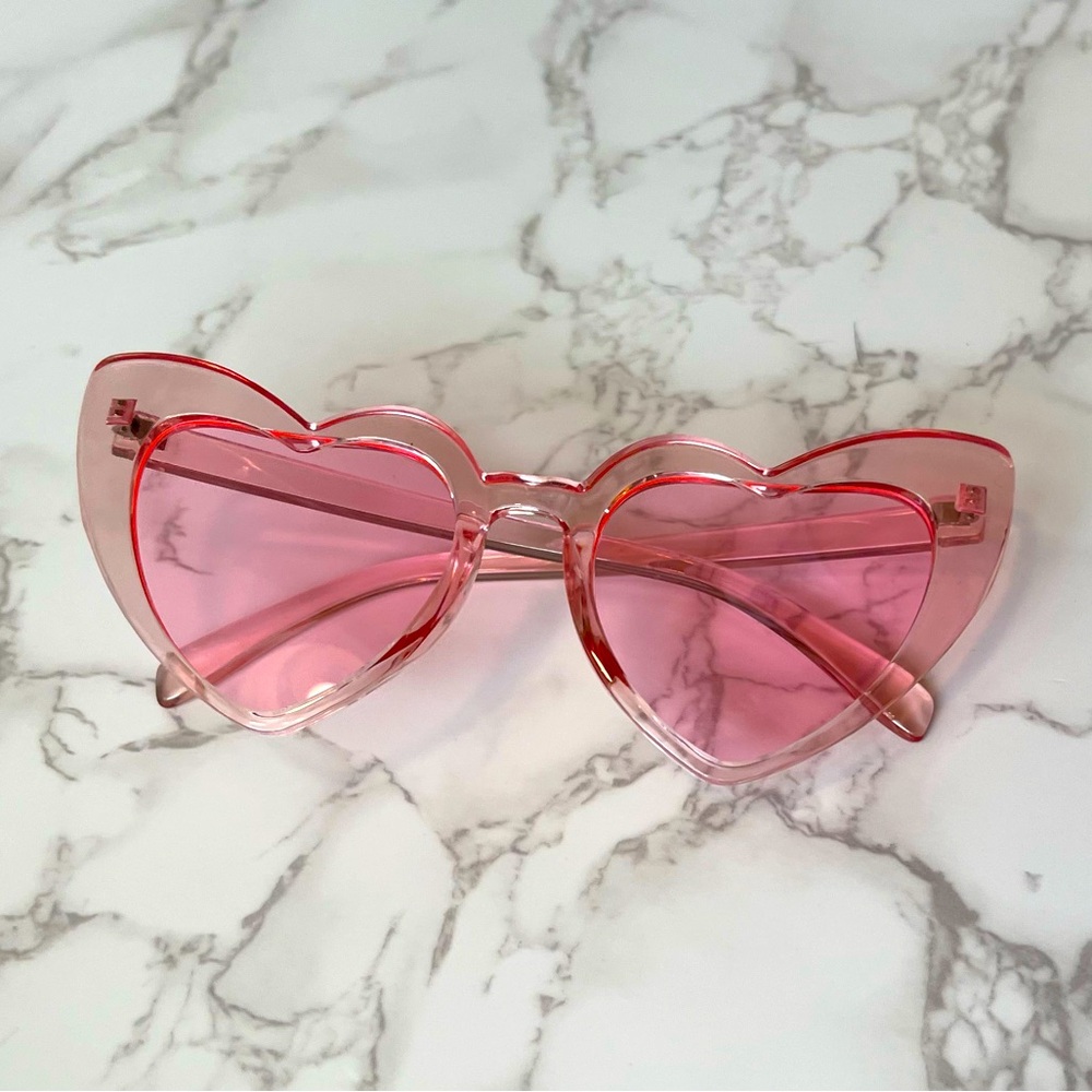 Heart Shaped Tinted Glasses💕